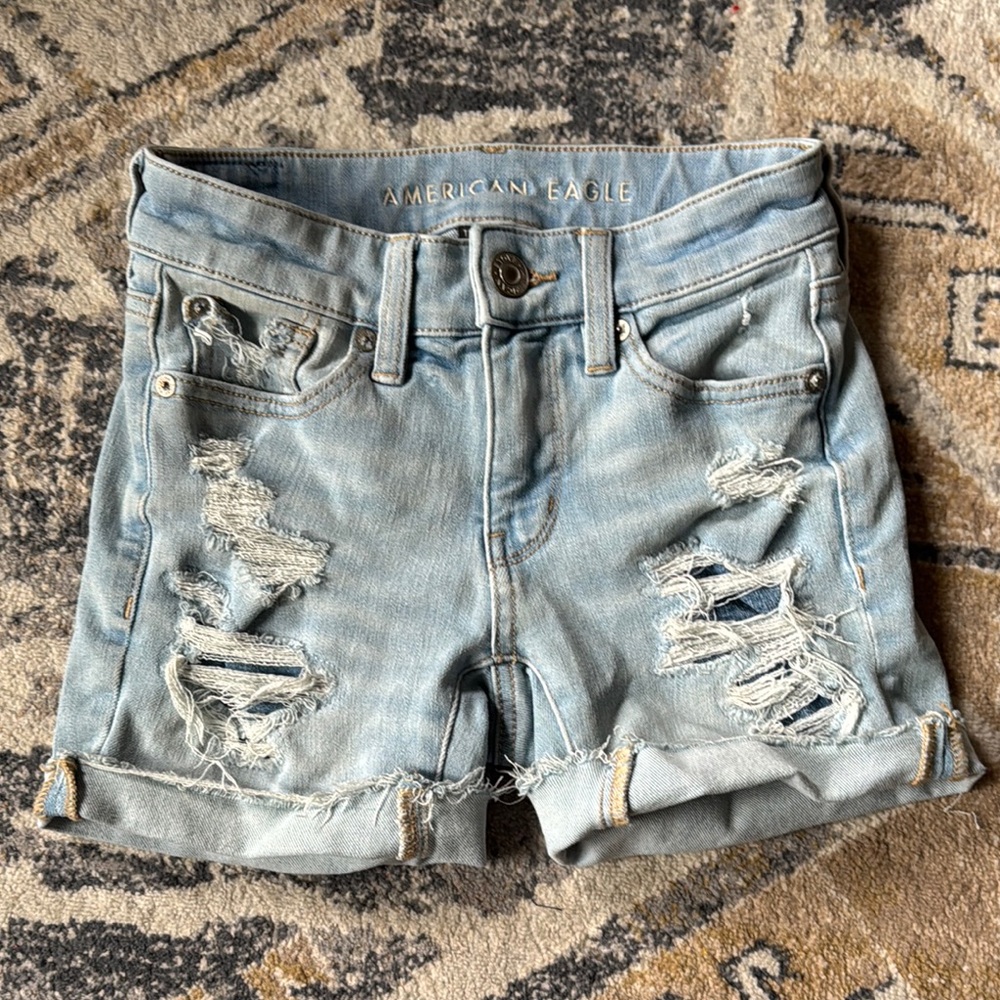 American Eagle Outfitters Distressed Denim Shorts - Light Blue